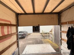 Mercedes-Benz Atego 818