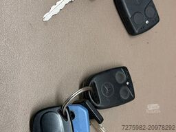 Mercedes-Benz Atego 818