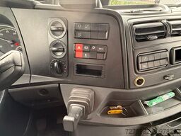 Mercedes-Benz Atego 818