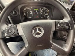 Mercedes-Benz Atego 818