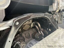 MERCEDES-BENZ ACTROS 2551 6X2, PALFINGER-ABROLLKIPPER MIT SCHROTTKRAN,  LENK-LIFTACHSE, EURO 6
