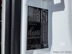 MERCEDES-BENZ ACTROS 2551 6X2, PALFINGER-ABROLLKIPPER MIT SCHROTTKRAN,  LENK-LIFTACHSE, EURO 6