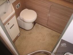 BÜRSTNER Delfin T 680 G Winterpak., Lithium, Luftfed.