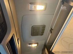 MERCEDES-BENZ Actros 1845 4X2 Spring/Air Mirrorcam Retarder Cl