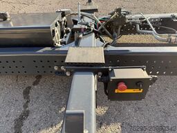  Meiller Trigenius D421 3 Seiten Kipper Unfall