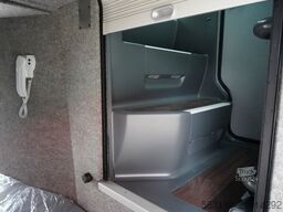 MAN LIONS COACH R08 / EURO 6 / FABRYCZNIE NOWY / DOS