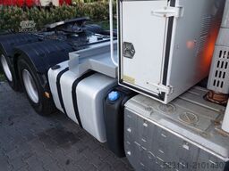 VOLVO FH 16 / 600 / 6x4 / DMC: 180.000 KG !! / SPROWAD