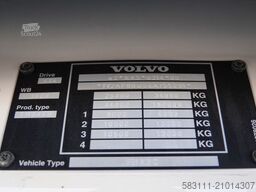 VOLVO FH 16 / 600 / 6x4 / DMC: 180.000 KG !! / SPROWAD