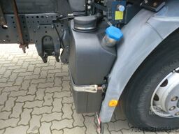 Iveco-Magirus AT260S31Y/P 6x2 AT260S31Y/P 6x2 mit Kran Copma 150.3