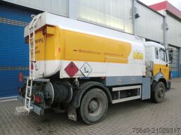 Mercedes-Benz SK 1824 L 4x2 SK 1824 L 4x2, Esterer Tankaufbau ca. 13.100l, 2 Kammern