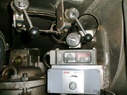 Mercedes-Benz SK 1824 L 4x2 SK 1824 L 4x2, Esterer Tankaufbau ca. 13.100l, 2 Kammern