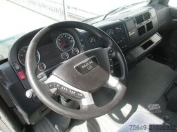 MAN TGL 12.240 BL 4x2 TGL 12.240BL 4x2, mit Kran Hiab 088 mit Funk