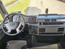 M.A.N. 26.470 TGX XLX 6X2 BLS