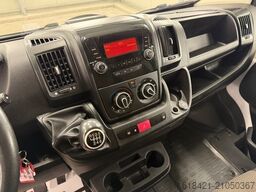 PEUGEOT Boxer Kasten Hochraum 330 L2H2 Pro BlueHDi 140 S