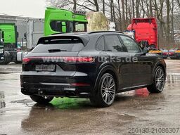PORSCHE Cayenne GTS *Unfall*