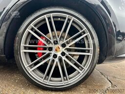 PORSCHE Cayenne GTS *Unfall*