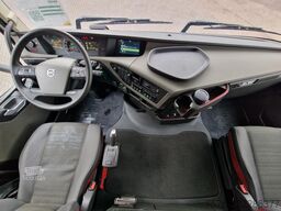 Volvo FH 13.460 Globetrotter 4x2 - Full spoiler - VEB...