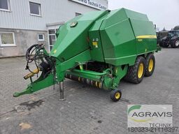 John Deere 1424C