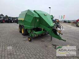 John Deere 1424C