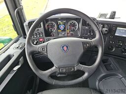 SCANIA P320 6x2*4