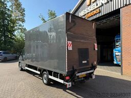 Volkswagen Crafter Koffer + LBW Airco Zijdeur 3 Zitplaatse...