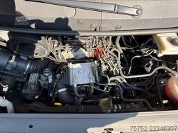 VW Crafter Koffer + LBW Airco Zijdeur 3 Zitplaatse...