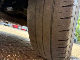 VW Crafter Koffer + LBW Airco Zijdeur 3 Zitplaatse...