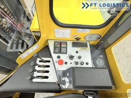 Combilift C4000 GAS DUPLEX 4600 FORK POSITIONER