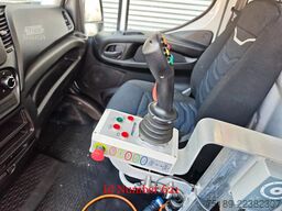 Iveco Daily 35-140 Multitel MS100