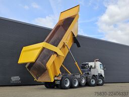 Volvo FMX 460 10x4 TIPPER / MINING