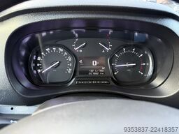 Peugeot Expert 2.0 BlueHDI 145 Standard Premium