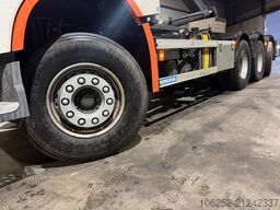 Volvo FH 460 8x4 TRIDEM HOOKLIFT / HAAKARM - LIFT + S...