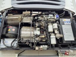 Schmitz Cargobull Tiefkühler Standard Doppelstock