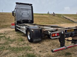 Mercedes-Benz Actros 1942