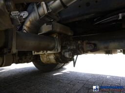 Renault Premium 270.19 4x2 fuel tank 13.7 m3 / 4 comp