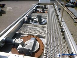 Renault Premium 270.19 4x2 fuel tank 13.7 m3 / 4 comp