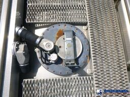 Renault Premium 270.19 4x2 fuel tank 13.7 m3 / 4 comp