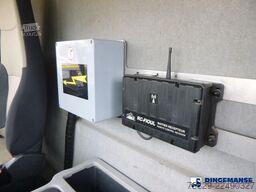 Renault Premium 270.19 4x2 fuel tank 13.7 m3 / 4 comp