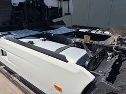 Renault T480 / High / 2 Tanks / TUV: 12-2026