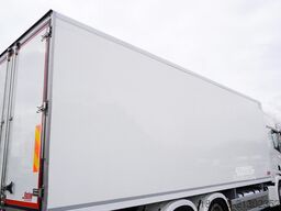 SCANIA R500 6x2 / Kiesling meat hook refrigerat