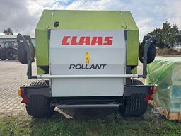 CLAAS Rollant 374 RC