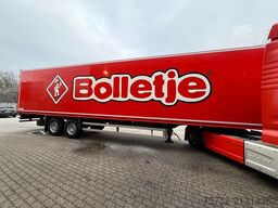 Schmitz Cargobull SKO 18 2 AS Box, top condition