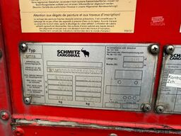 Schmitz Cargobull SKO 18 2 AS Box, top condition