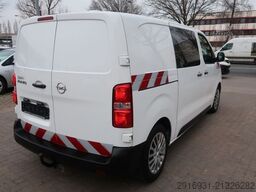 OPEL Nr. 8 Vivaro / 1.Hand / DoKa / AHK / Klima /Navi