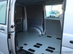 VOLKSWAGEN T5 Transporter Kombi/Klima/AHK/PDC/Nr. 252