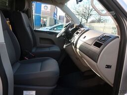VOLKSWAGEN T5 Transporter Kasten/Klima/AHK/1 Hand/Nr. 65