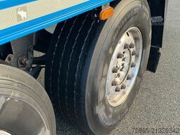 SCHMITZ CARGOBULL SKO24 THERMO KING SLX300 WITH 5400 ENGINE HOURS