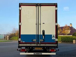 SCHMITZ CARGOBULL SKO24 THERMO KING SLX300 WITH 5400 ENGINE HOURS