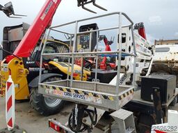 Isoli PNT205NH on NISSAN CABSTAR NT400