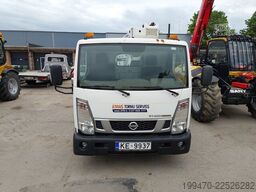 Isoli PNT205NH on NISSAN CABSTAR NT400